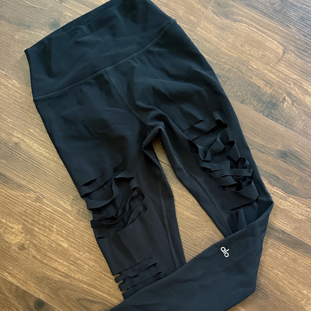 ALO Yoga Black Cut-Out Leggings